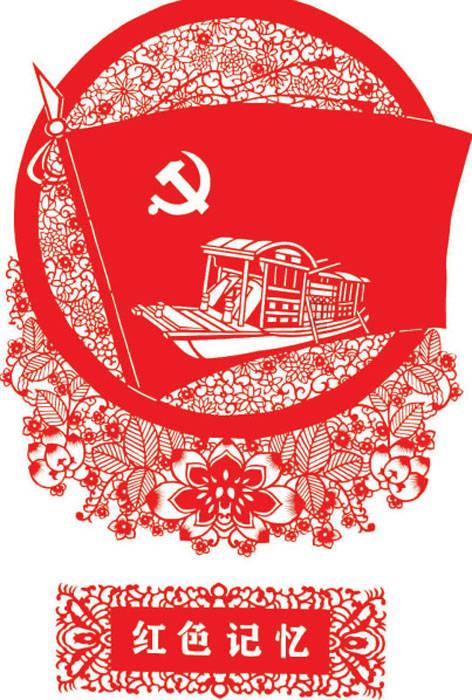 惊险一幕！4岁幼儿卡在七楼窗外栏杆上，半身悬空......